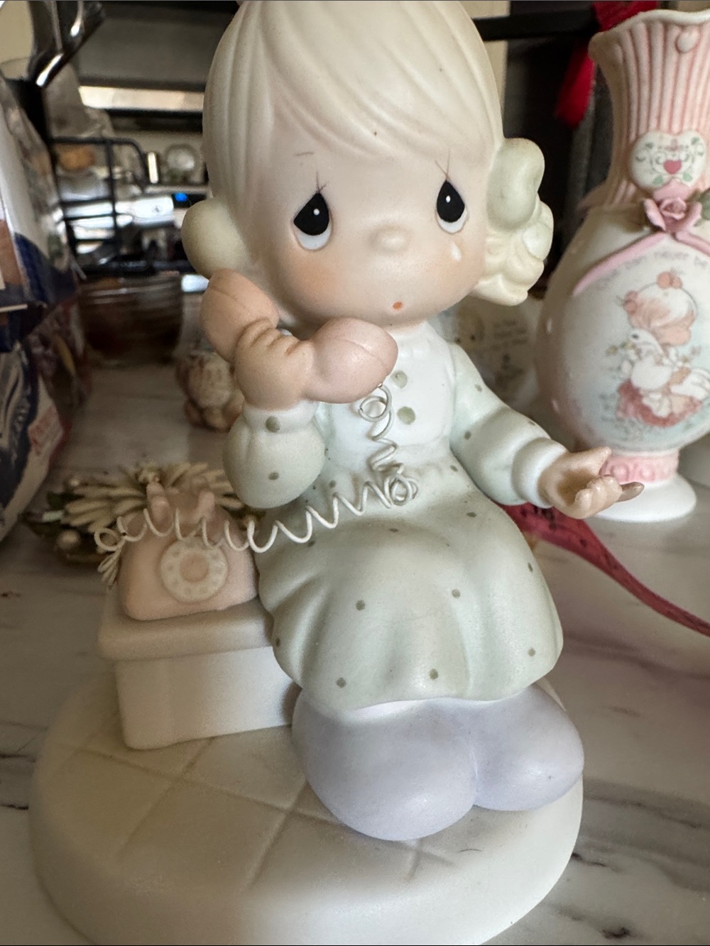 Precious Moments Cream and Pink Telephone Figurine” Tell it to Jesus”